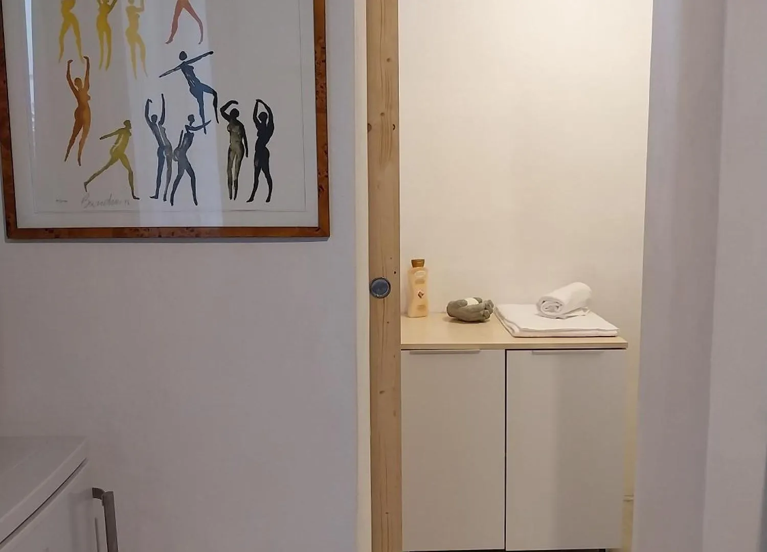 Monolocale Con Bagno, Angolo Cottura E Letto Matrimoniale A Baldacchino Monterotondo  İtalya